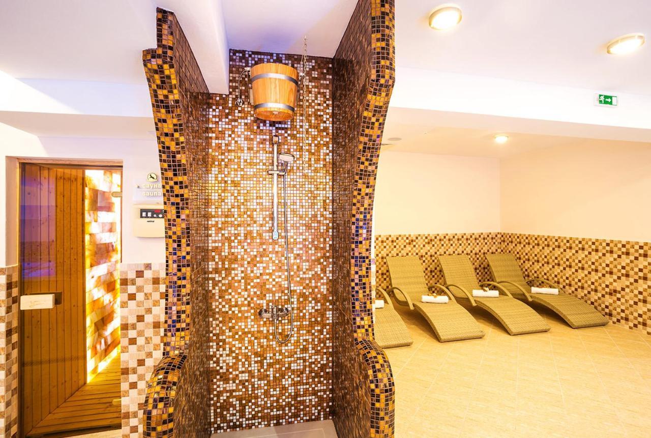 Family Hotel Romantika 벨린그래드 외부 사진