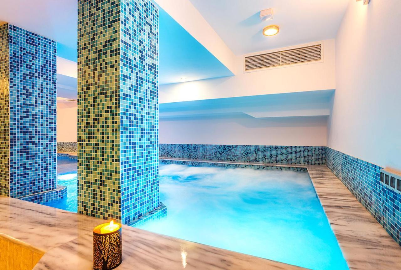 Family Hotel Romantika 벨린그래드 외부 사진