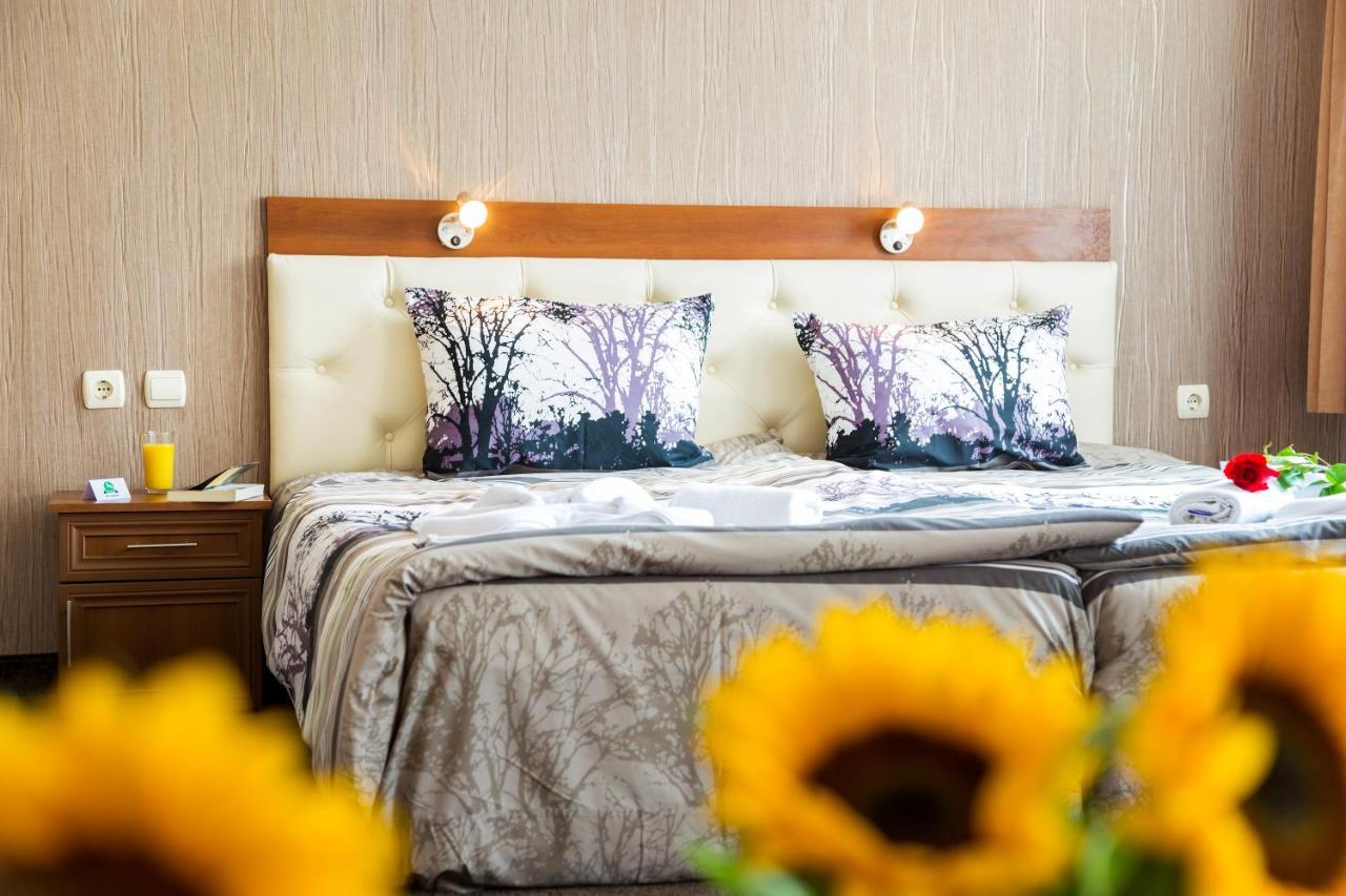 Family Hotel Romantika 벨린그래드 외부 사진